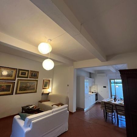 Appartamento Toscano Accogliente Florence Buitenkant foto